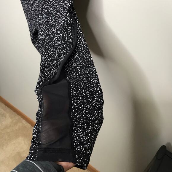 Lululemon Leggings Women's Size 8 - Picture 4 of 5